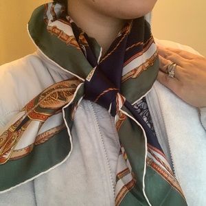 🌻 3/25 Tiziano Roma scarf